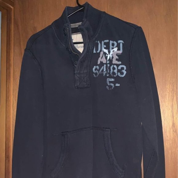 American Eagle 1/4 Zip - Picture 1 of 3